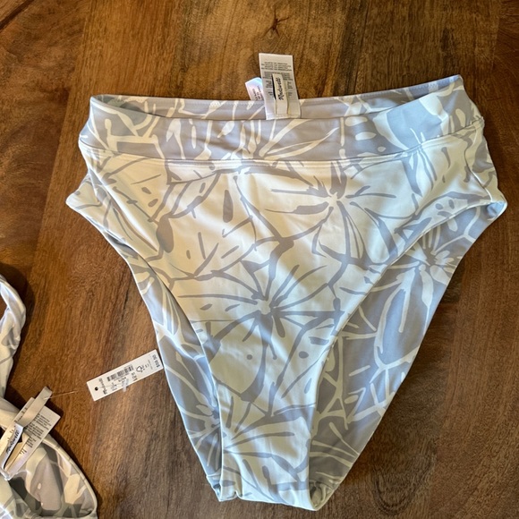 Madewell Reversible Bikini Set size Small/ Medium Abstract Flora NWT High Waist - Picture 6 of 9